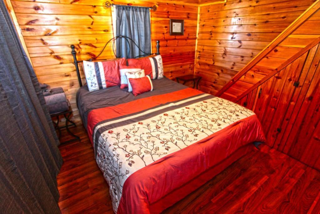 Diamonds Old West Hotel Murfreesboro Bagian luar foto